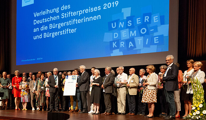 Preisverleihung auf dem Deutschen StiftungsTag 2019