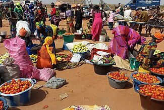 Markt in Farafenni Gambia