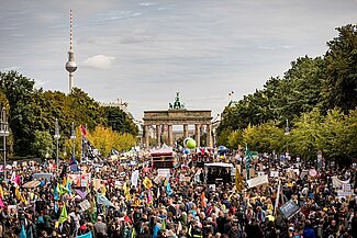 Die Zivilgesellschaft auf den Straßen von Berlin