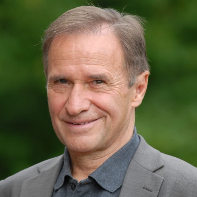 Dr. Rainer Klingholz